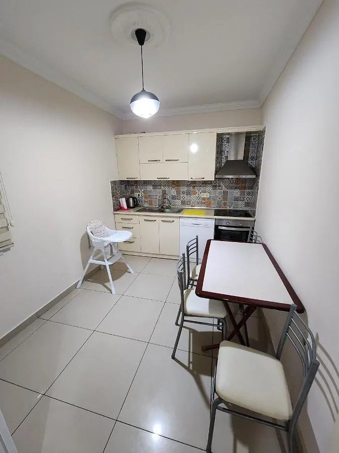 טראבזון Esa Apart Hotel 0*,